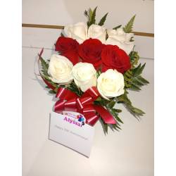 Rosas en Cubo de Vidrio