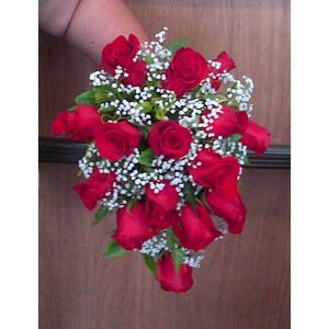 Ramo Rosas en Puño